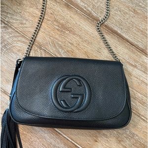 Gucci medium soho flap